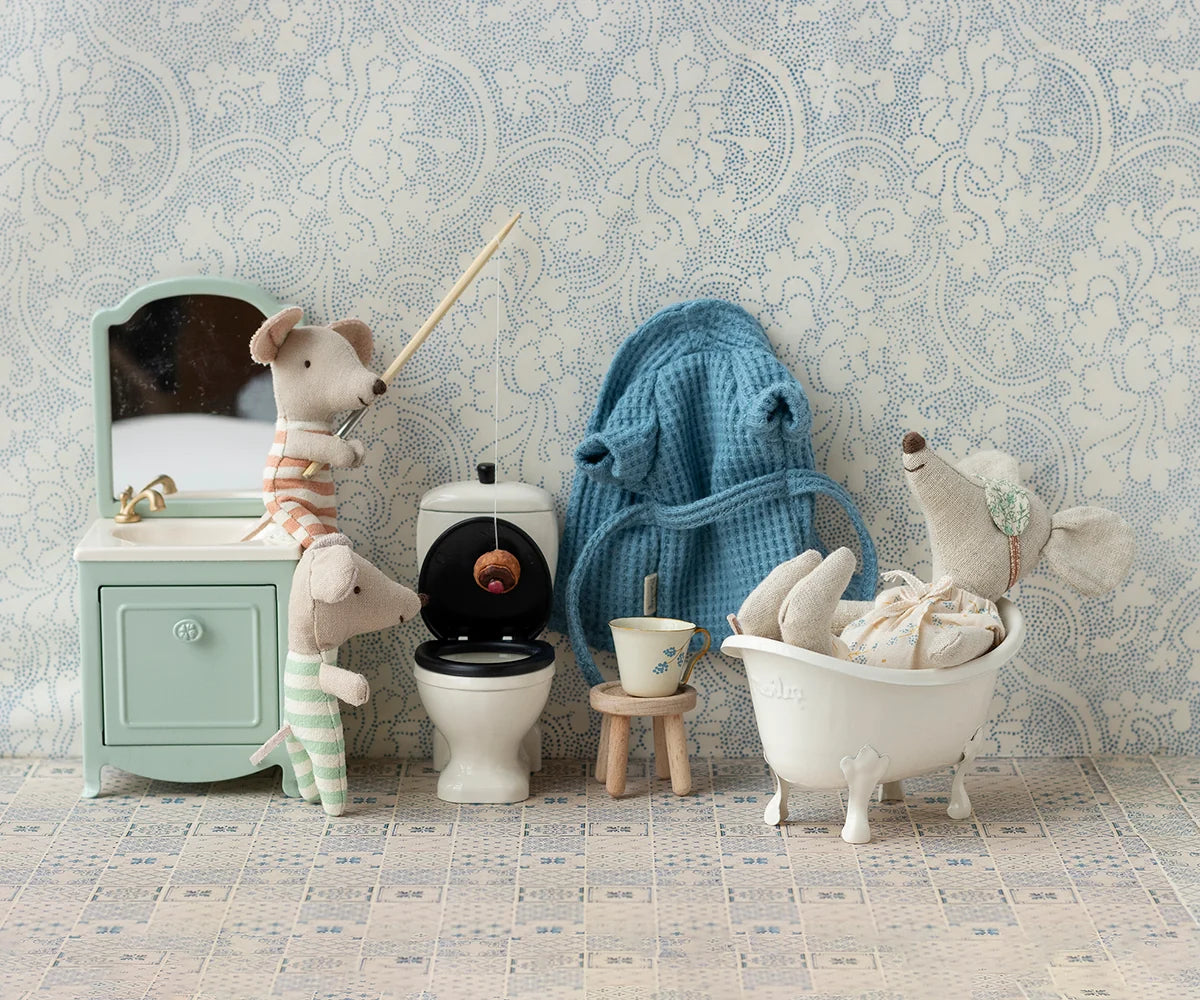 Toy mice in Maileg Dusty Blue bathrobe, cozy bath time scene; Bungalow Furniture & Accessories playful style.