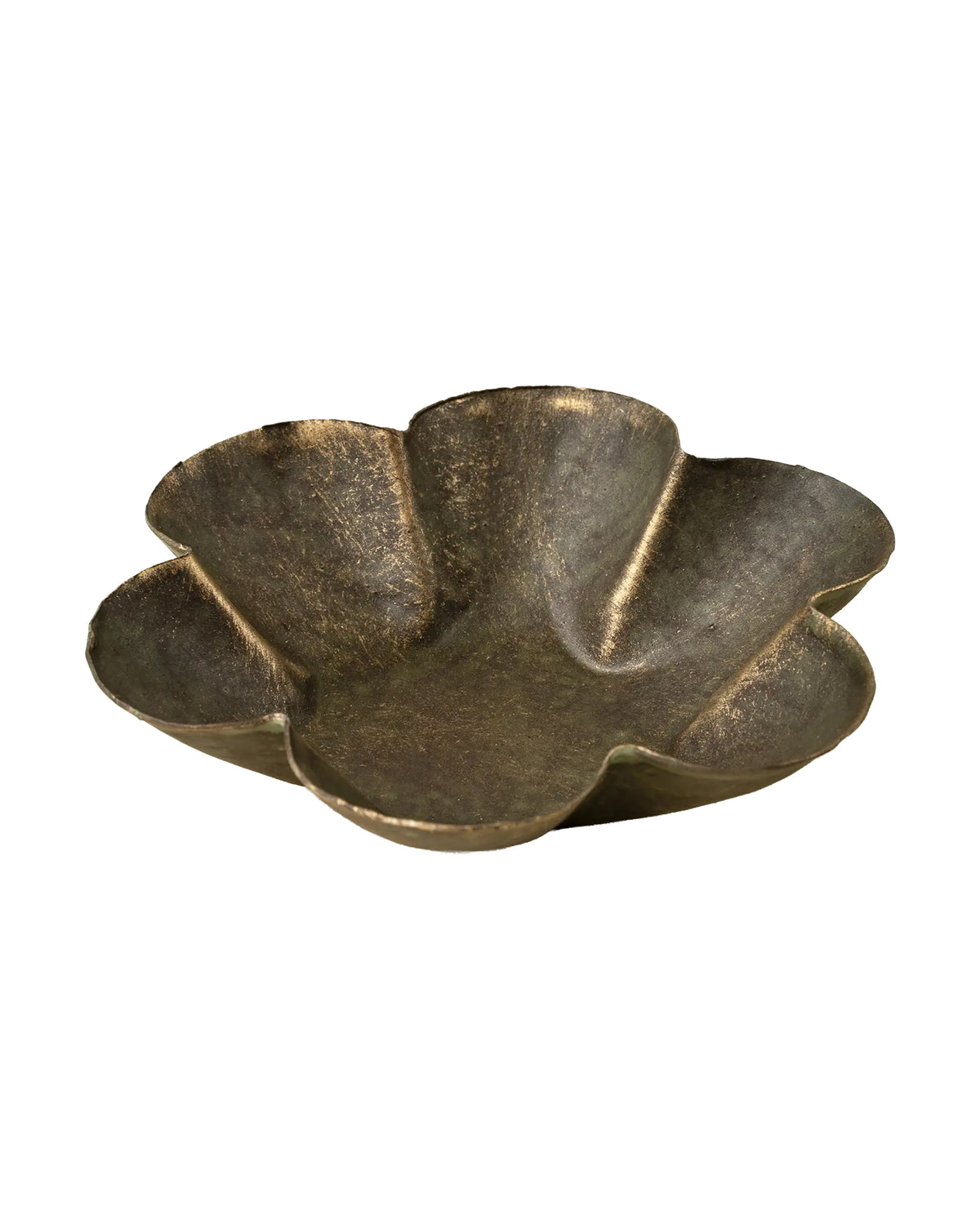 The Faire Florentine Catchall Dish, Daisy is a shallow metallic bowl with a scalloped, flower-like edge and rustic bronze finish—ideal for vintage daisy decor enthusiasts.