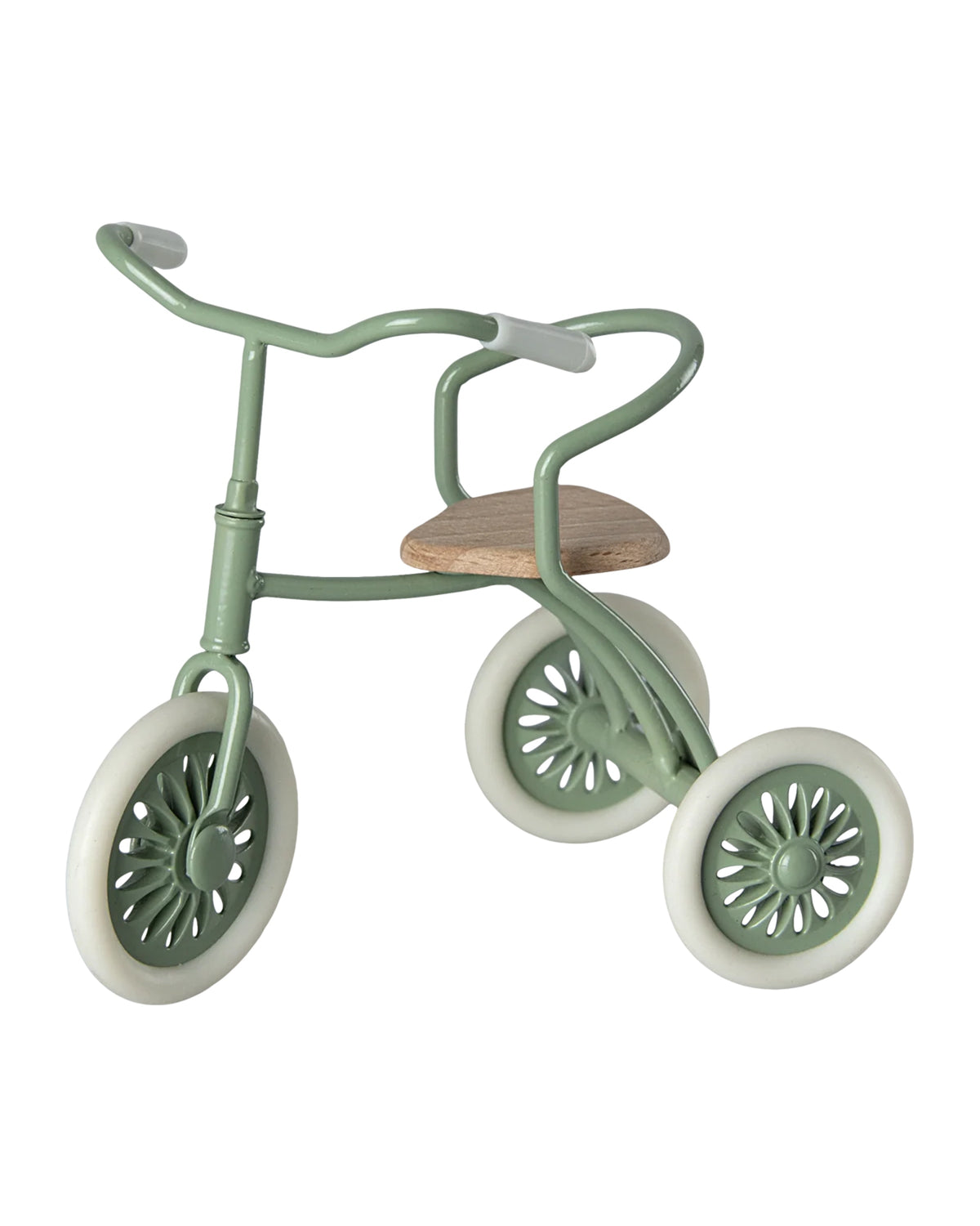 Maileg metal tricycle with wooden seat and curved handlebars, Abri a Tricycle by Maileg, perfect for playroom adventures.